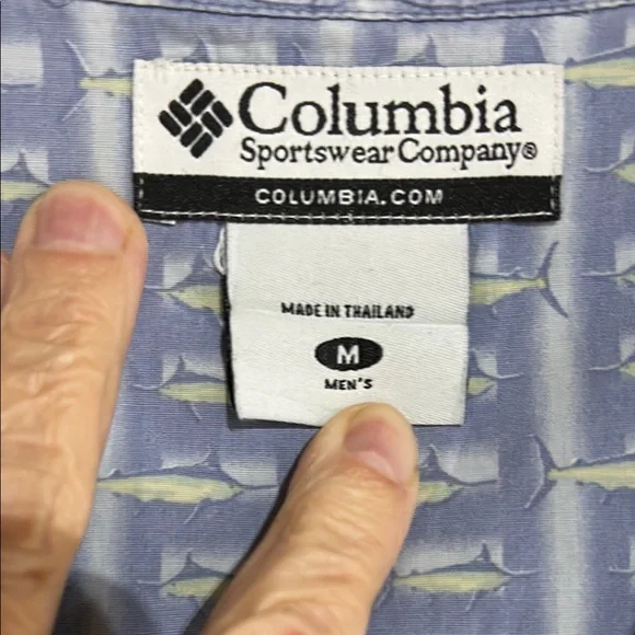 Men’s Columbia Untuck Short Sleeve Shirt - Picture 2 of 4